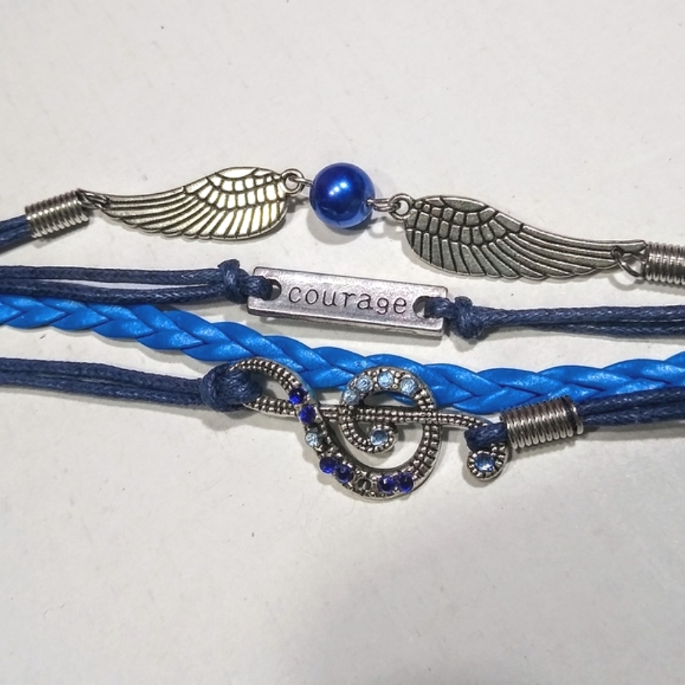 Courage/Music/Wings Blue Pearl Friendship Bracelet